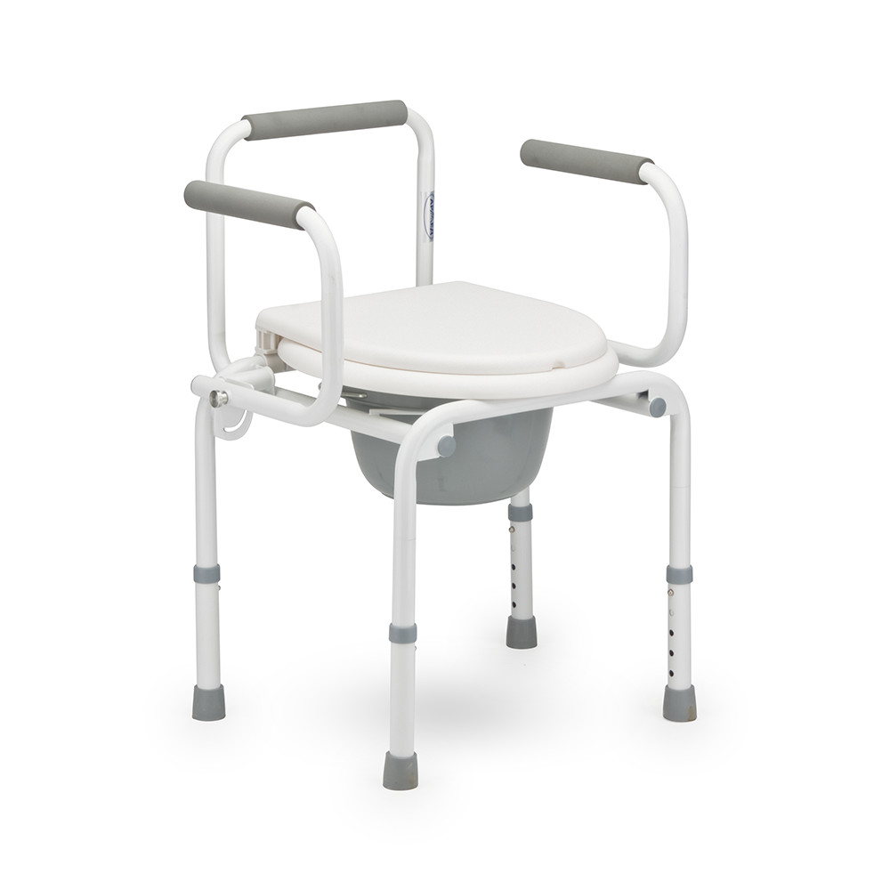 Кресла с санитарным оснащением (с колесами)